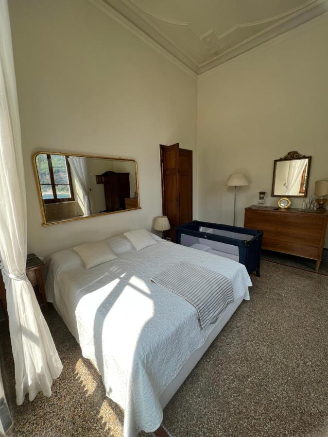 Villa Paolo Lemon Tree ปอร์โตเวเนเร ภายนอก รูปภาพ