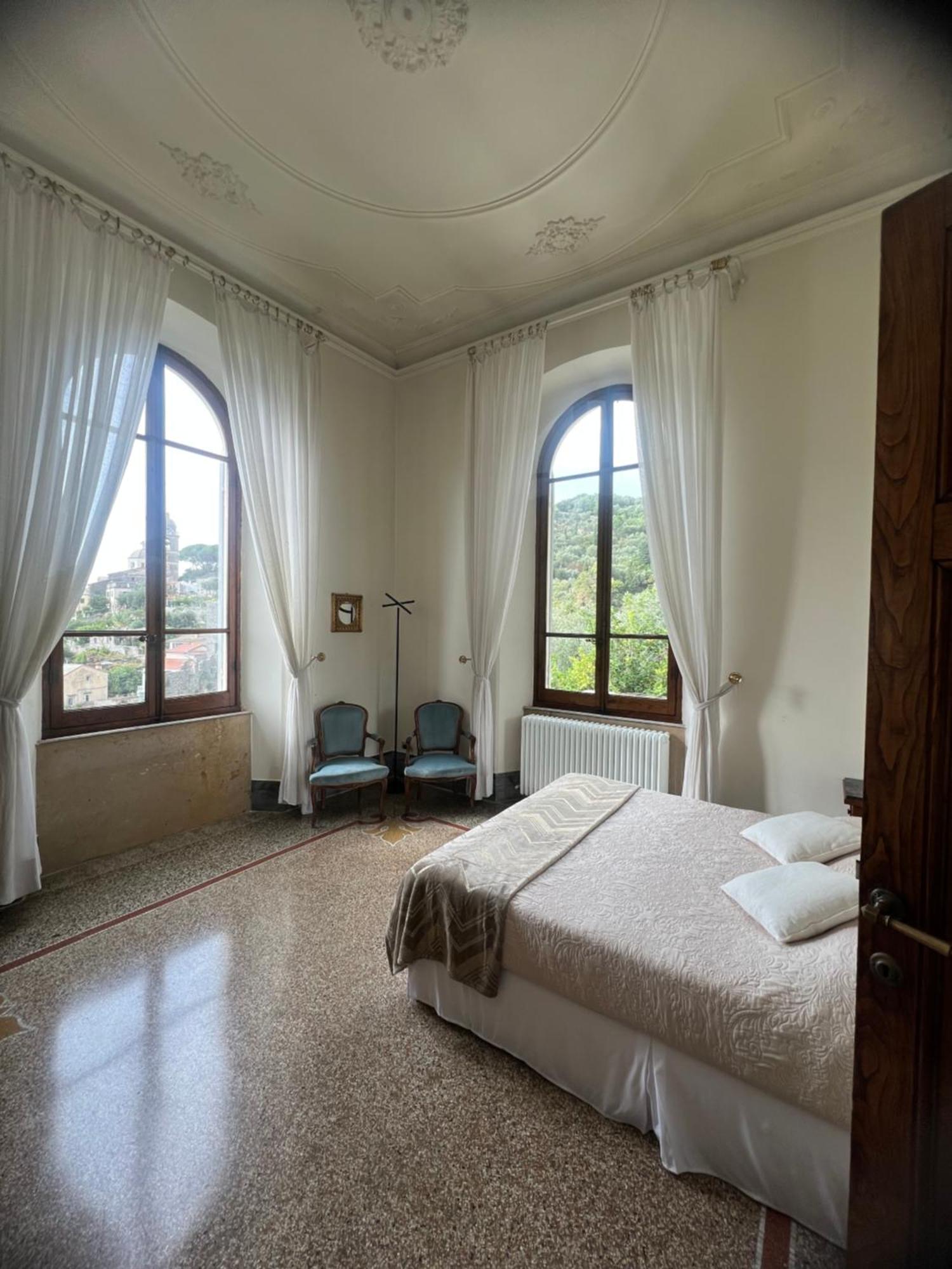 Villa Paolo Lemon Tree ปอร์โตเวเนเร ภายนอก รูปภาพ